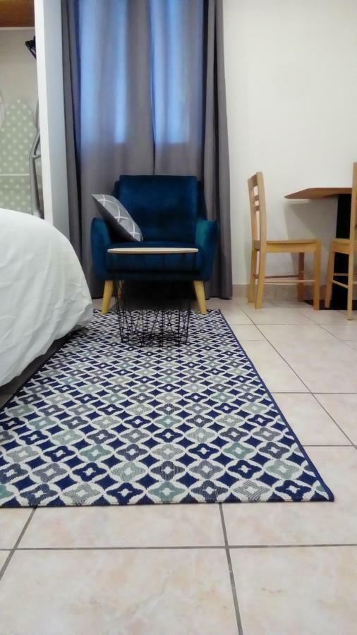 Appartement Aad1 Clamart 200 M Du Tramway T6 St Pave Blc Avec Cuisine Separee المظهر الخارجي الصورة