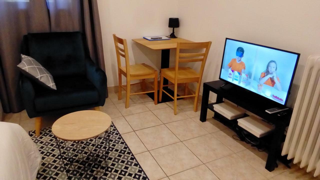 Appartement Aad1 Clamart 200 M Du Tramway T6 St Pave Blc Avec Cuisine Separee المظهر الخارجي الصورة